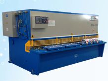 廠(chǎng)家直銷(xiāo)液壓擺式剪板機(jī)