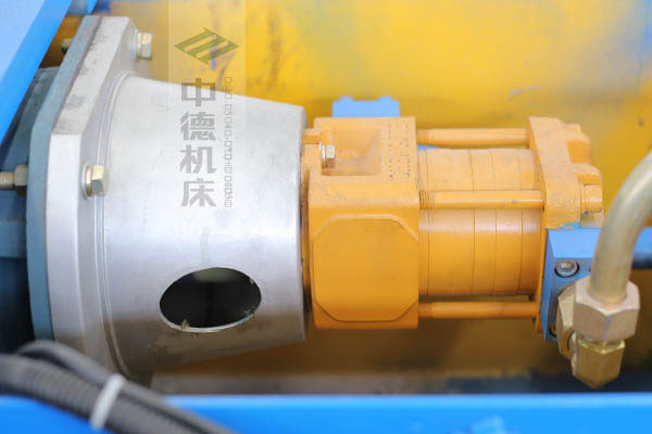 ZDPK-10032采用國(guó)內(nèi)一流品牌電機(jī)及油泵，動(dòng)力強(qiáng)勁，噪音低